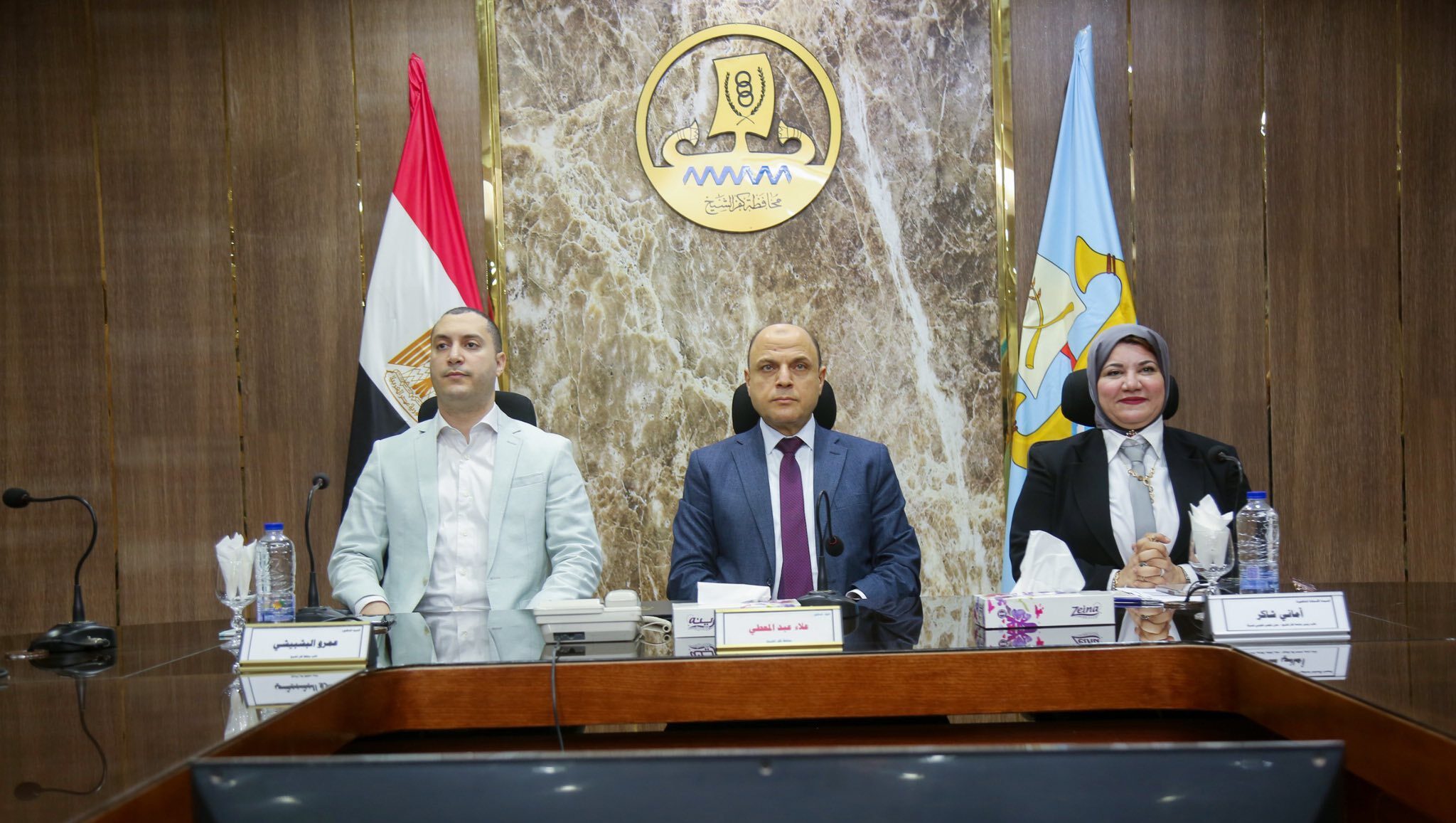 محافظ كفرالشيخ يناقش عدد من القرارات والموضوعات ودعم المبادرات المجتمعية خلال اجتماع المجلس القومي للمرأة.. مؤكدًا على دعم المرأة المعيلة  