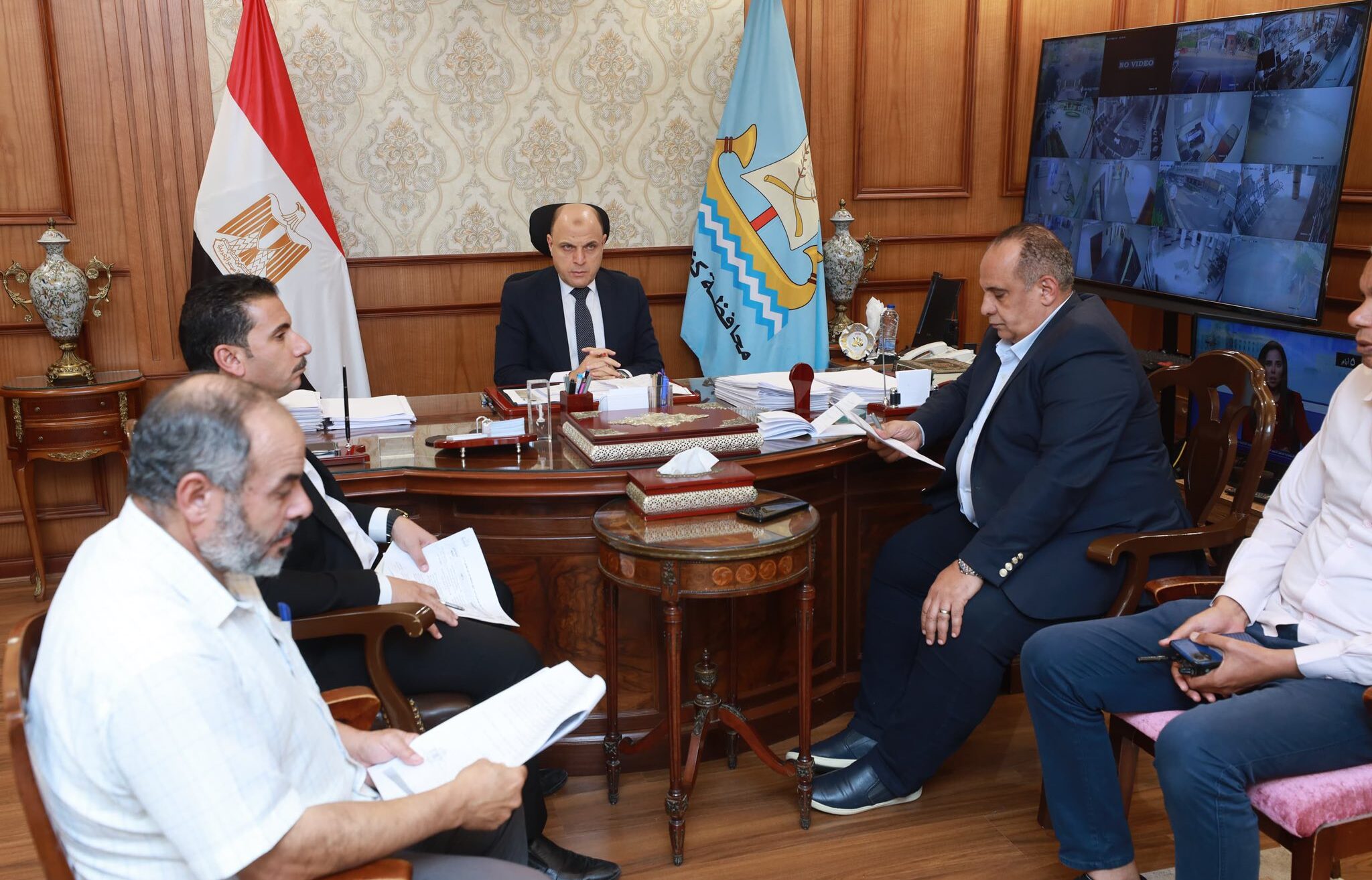 محافظ كفرالشيخ يناقش عددًا من الشكاوى في لقاء المواطنين .. خدمة أهالينا «في مقدمة أولوياتي»  