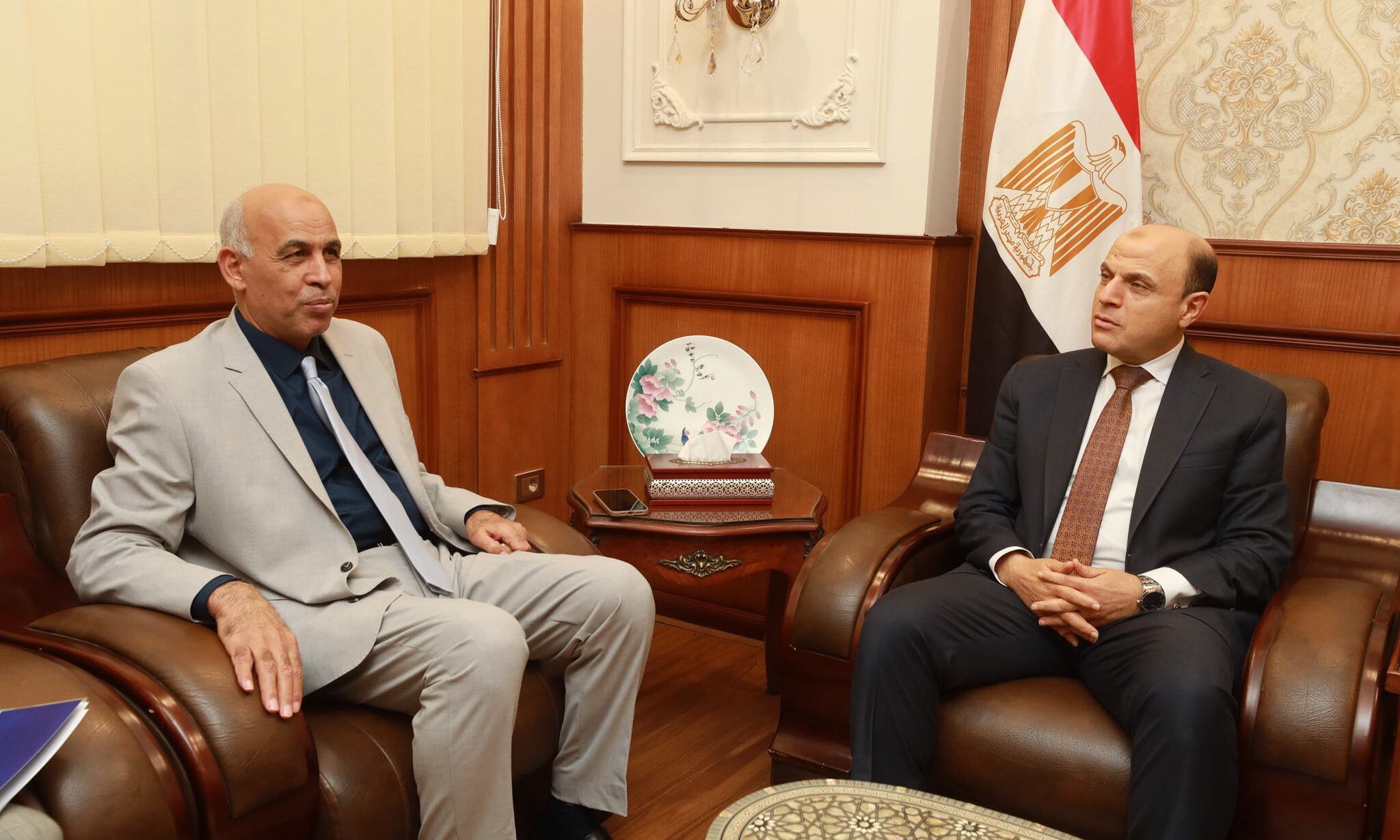 محافظ كفرالشيخ يستقبل القائم بعمل رئيس الجامعة لبحث عدد من الملفات التعليمية  