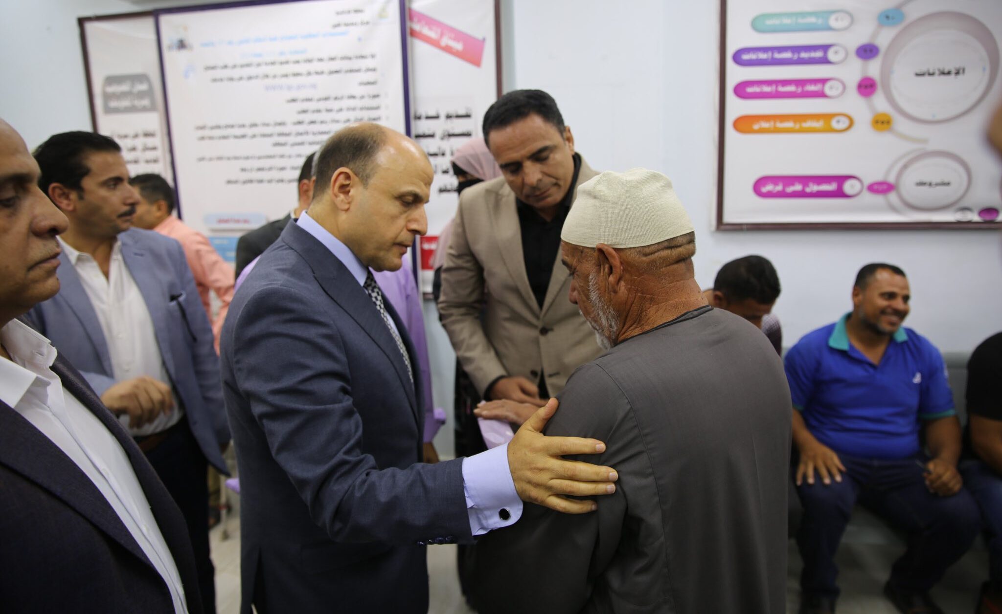 محافظ كفرالشيخ يتابع انتظام العمل بالمركز التكنولوجي بقلين.. ويوجه بسرعة إنجاز طلبات التصالح والتقنين وتيسير خدمات المواطنين  