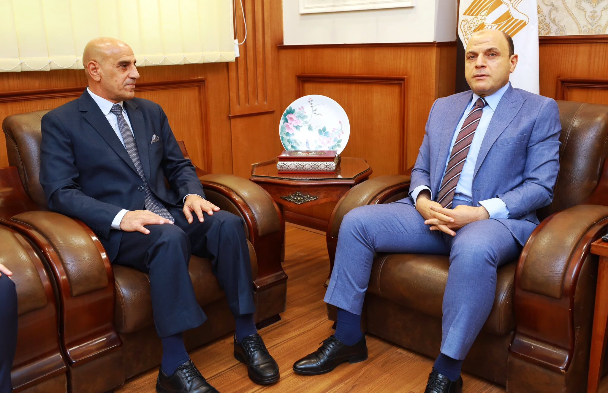 محافظ كفرالشيخ يستقبل رئيس مجلس إدارة الشركة المصرية للرمال السوداء لبحث عدد من الملفات المشتركة وتعزيز دور الصناعة  