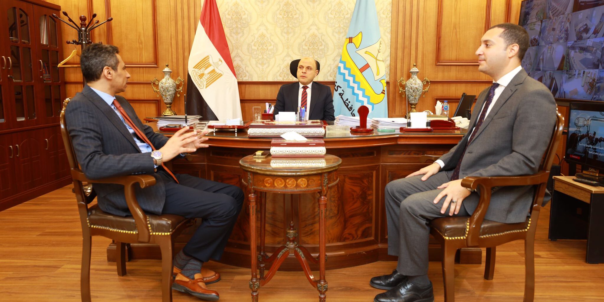 محافظ كفرالشيخ: متابعة سير العمل بالمركز التكنولوجي ومركز استدامة ووحدة الجيومكانية وأعمال إنشاء المبنى الجديد للتحول الرقمي بالديوان العام  