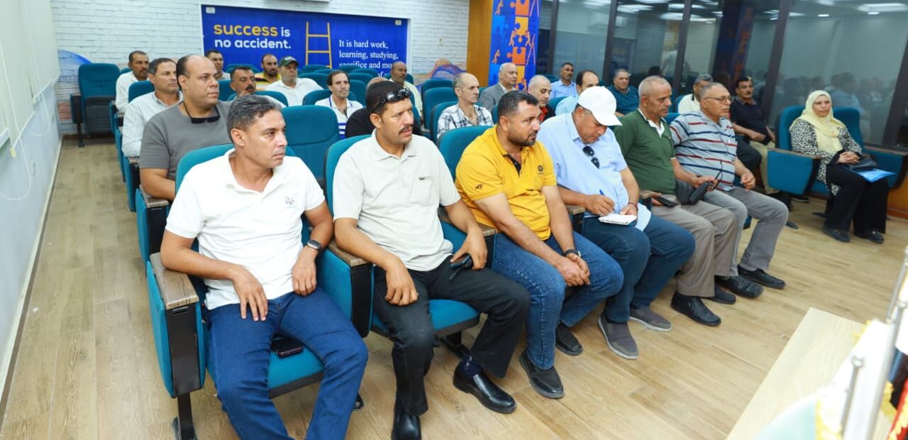 محافظ كفرالشيخ يتابع فعاليات ورشة تدريبية حول خطط الطوارئ والإخلاء لتفادي الأزمات والكوارث  