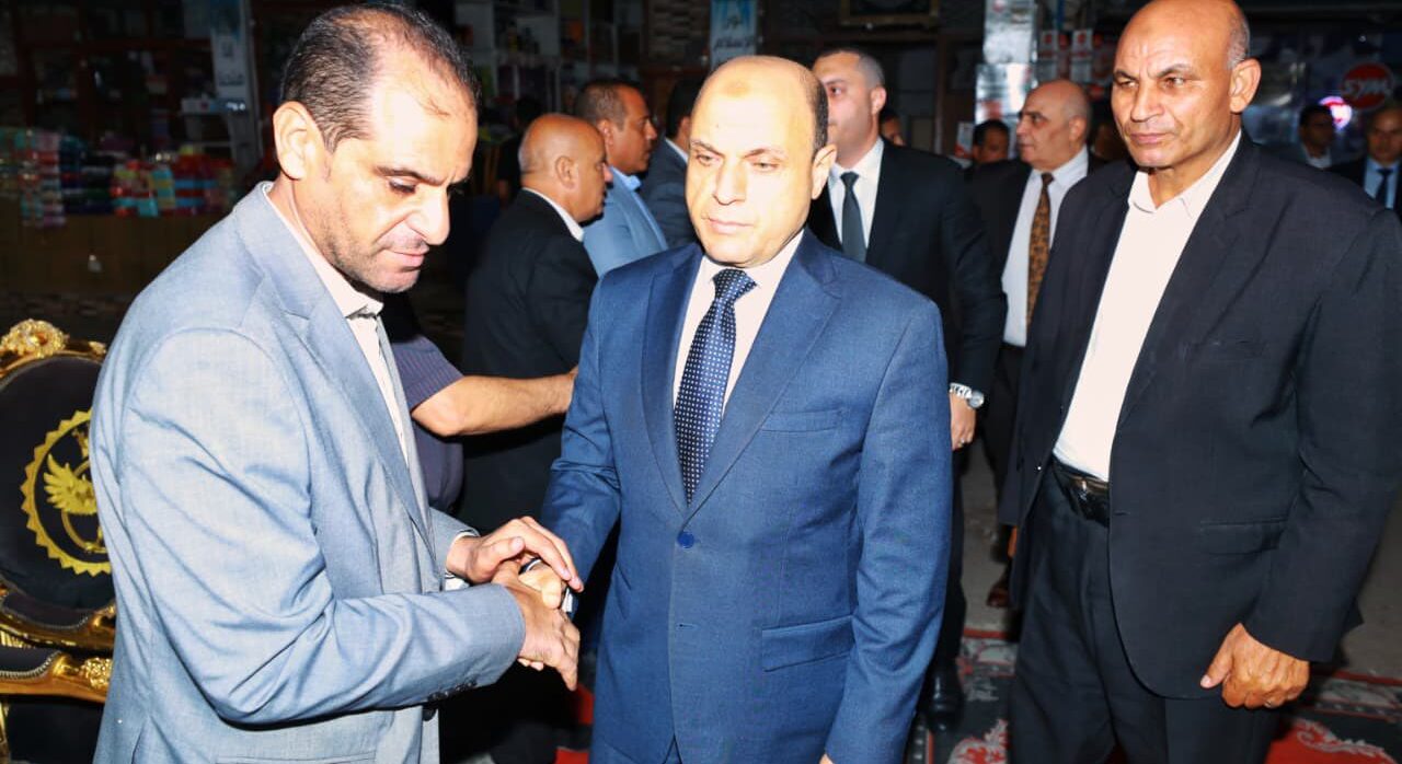 محافظ كفرالشيخ يؤدي واجب العزاء في وفاة والد رئيس مركز ومدينة عاصمة المحافظة  