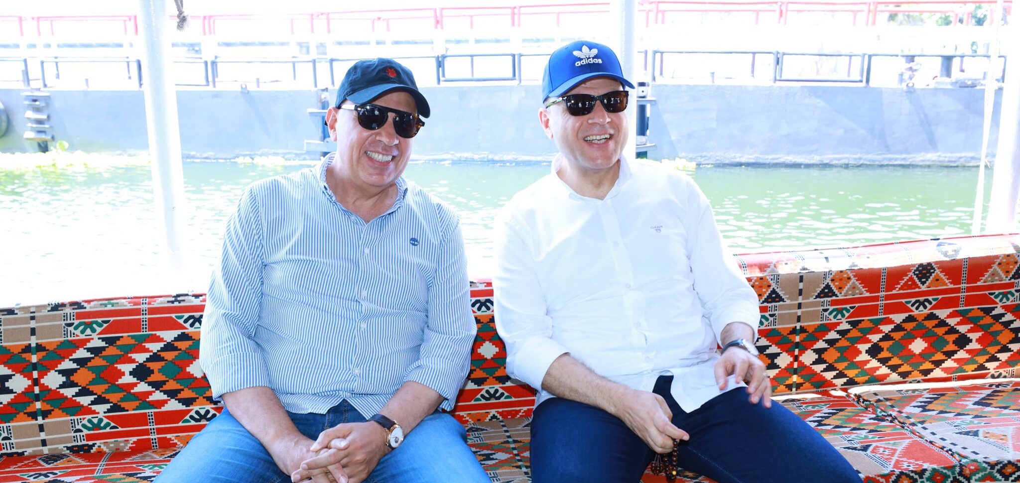 وزير الموارد المائية والري ومحافظ كفرالشيخ يتفقدان مجرى نهر النيل بنطاق مركز دسوق  