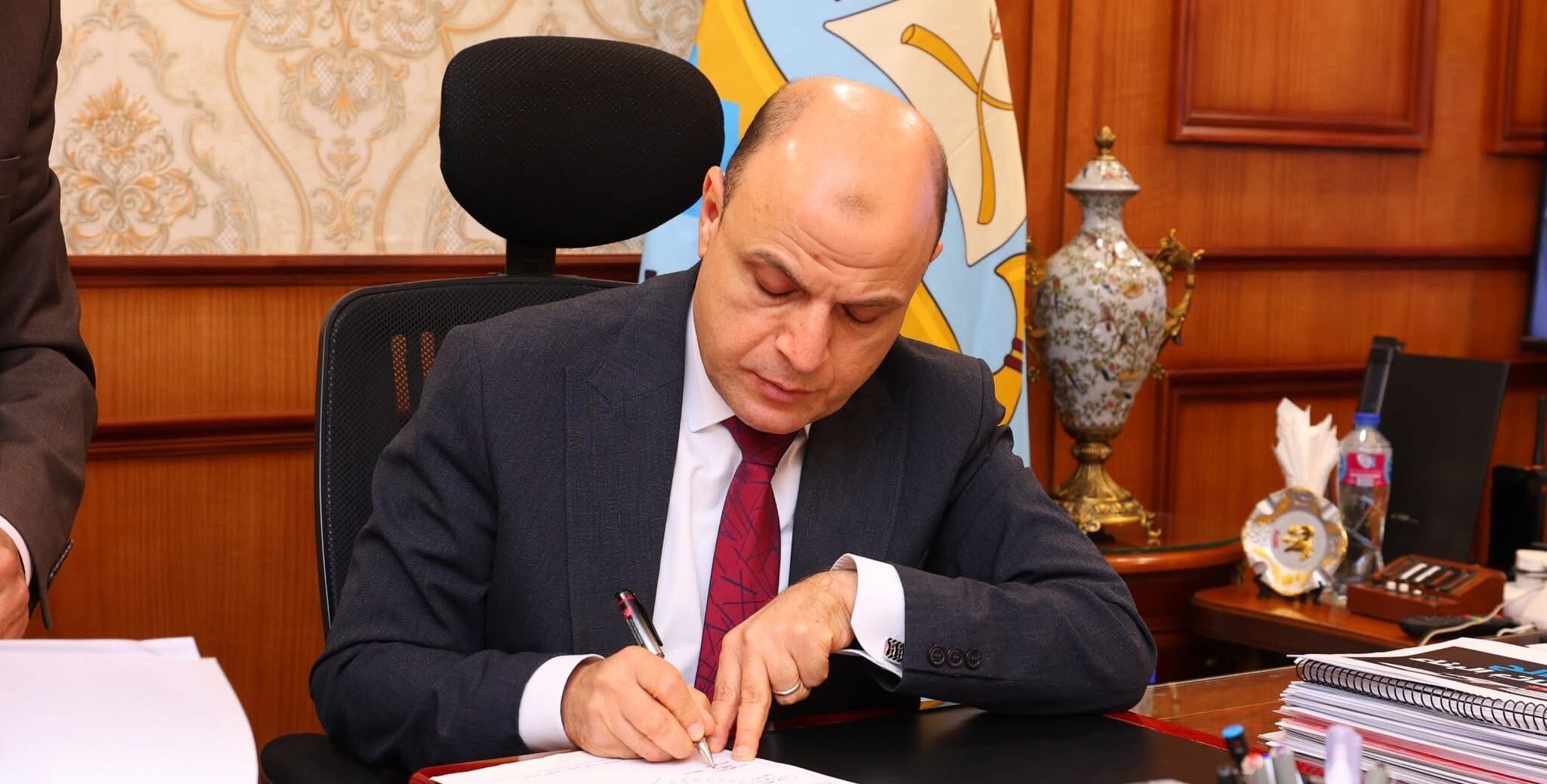 محافظ كفرالشيخ: لن نتهاون في إزالة التعديات على أراضي الدولة والأراضي الزراعية ومخالفات البناء بالمحافظة .. والموجة الـ27 تنطلق بجميع المراكز بالتنسيق مع الجهات المعنية.. السبت القادم  