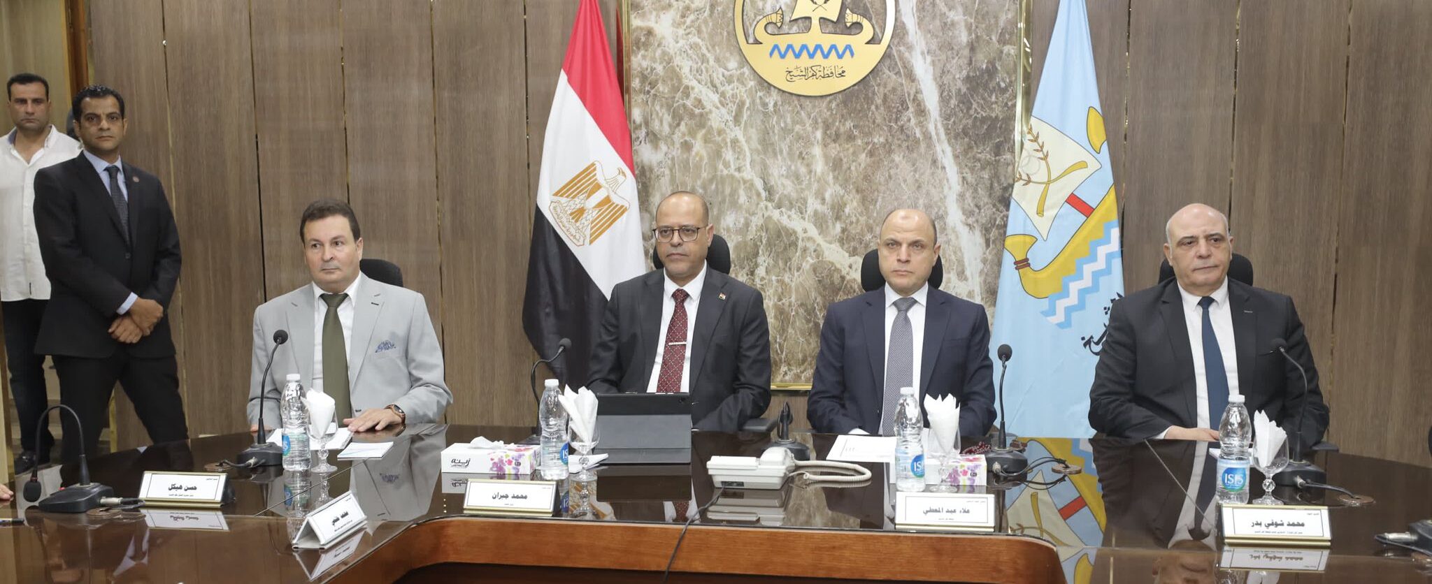 محافظ كفرالشيخ ووزير العمل يبحثان مجالات التعاون في التدريب والتشغيل ودمج ذوي الهمم وتمكين المرأة اقتصادياً واجتماعياً  