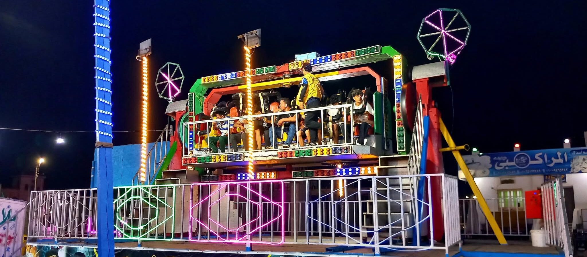 كفرالشيخ: اقبال غير مسبوق للمصطافين لقضاء إجازة عيد الأضحى على كورنيش مدينة الجمال بمصيف بلطيم وسط جو عائلي_بالصور  