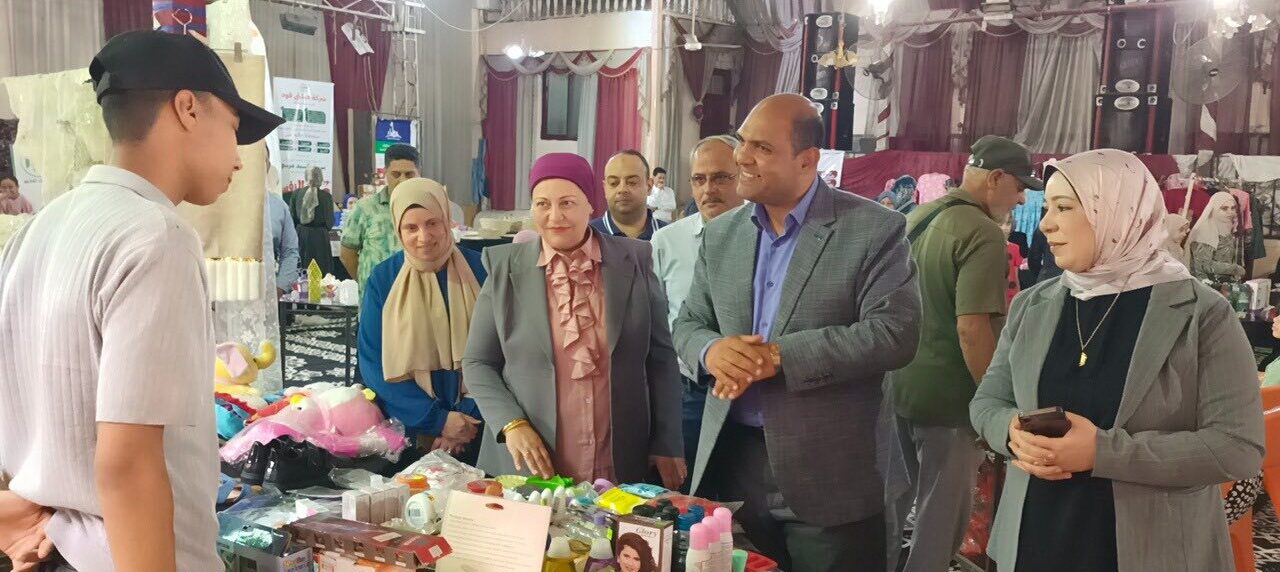 محافظ كفرالشيخ: افتتاح معرض الحرف اليدوية والغذائية بدسوق.. ويكلف باستمراره حتى 9 يونيو الجارى  