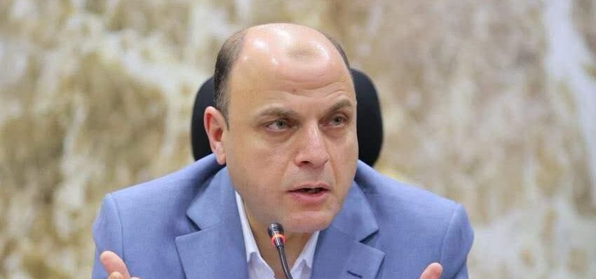 محافظ كفرالشيخ يتابع أعمال الرصف بسيدي غازي ضمن مشروعات الخطة الاستثمارية للعام المالى 20242025  