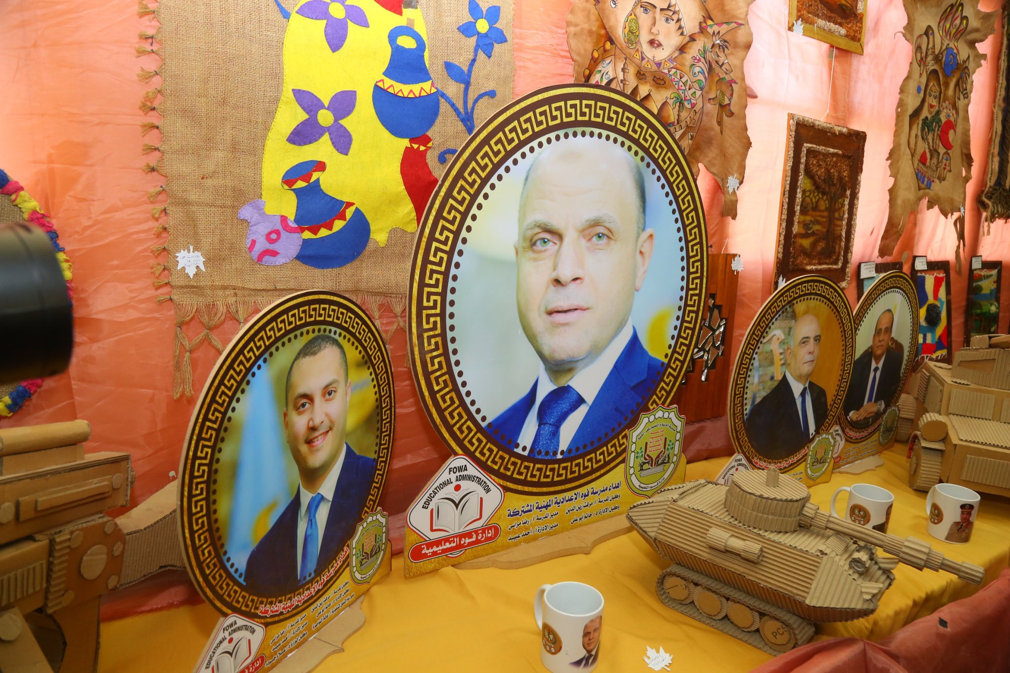 محافظ كفرالشيخ وقائد قوات الدفاع الشعبي والعسكري يتفقدان فصل محو الأمية بالمدرسة الثانوية الصناعية العسكرية في إطار فعاليات مشروع التدريب العملى المشترك «صقر 150»  