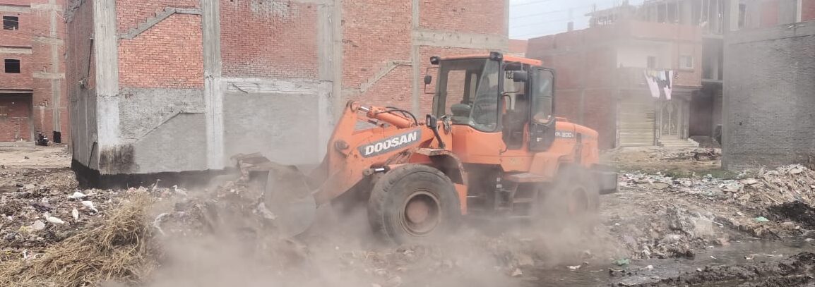 في إستجابة سريعة لشكاوي المواطنين.. محافظ كفرالشيخ يوجه بحل مشكلة تراكم القمامة بمنطقة القنطرة البيضاء  