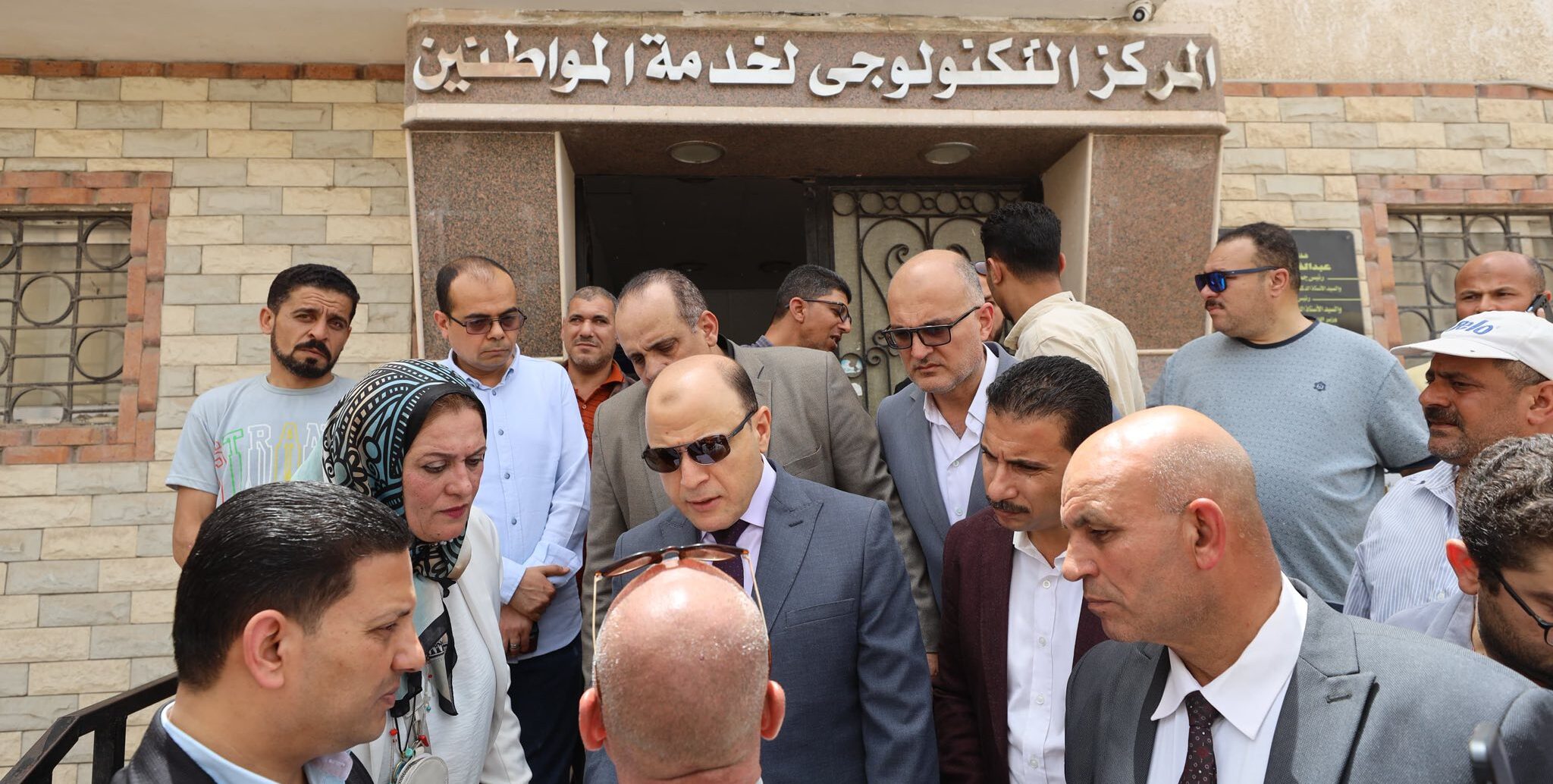 محافظ كفرالشيخ يتفقد المركز التكنولوجي ببيلا ويشدد على سرعة إنجاز طلبات التصالح والتقنين وتيسير خدمات المواطنين  