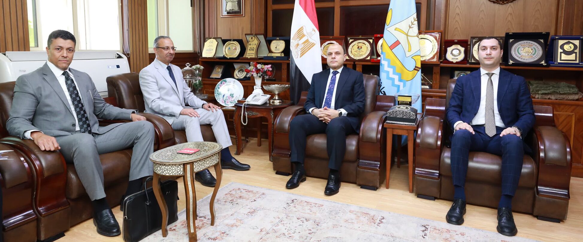 فى خبر سار.. محافظ كفرالشيخ يستقبل رئيس جهاز تنمية التجارة الداخلية بوزارة التموين لبحث تسهيلات إنشاء مناطق تجارية لوجستية على مساحة 20 فدان بعاصمة المحافظة  