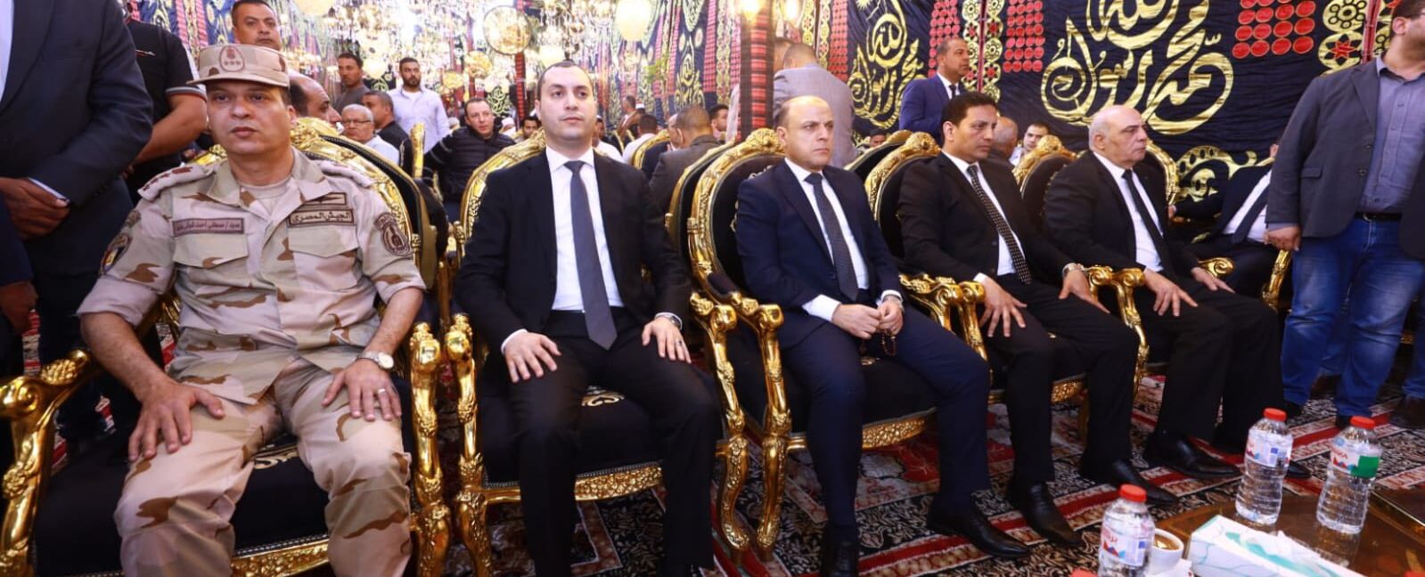 محافظ كفرالشيخ يقدم واجب العزاء في والد مدير عام الإدارة العامة لشؤون مكتب المحافظ  