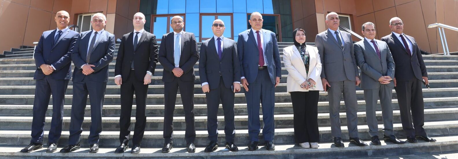 محافظ كفر الشيخ يفتتح مركز محاكاة البورصة الرقمية والتكنولوجيا المالية بكلية التجارة  