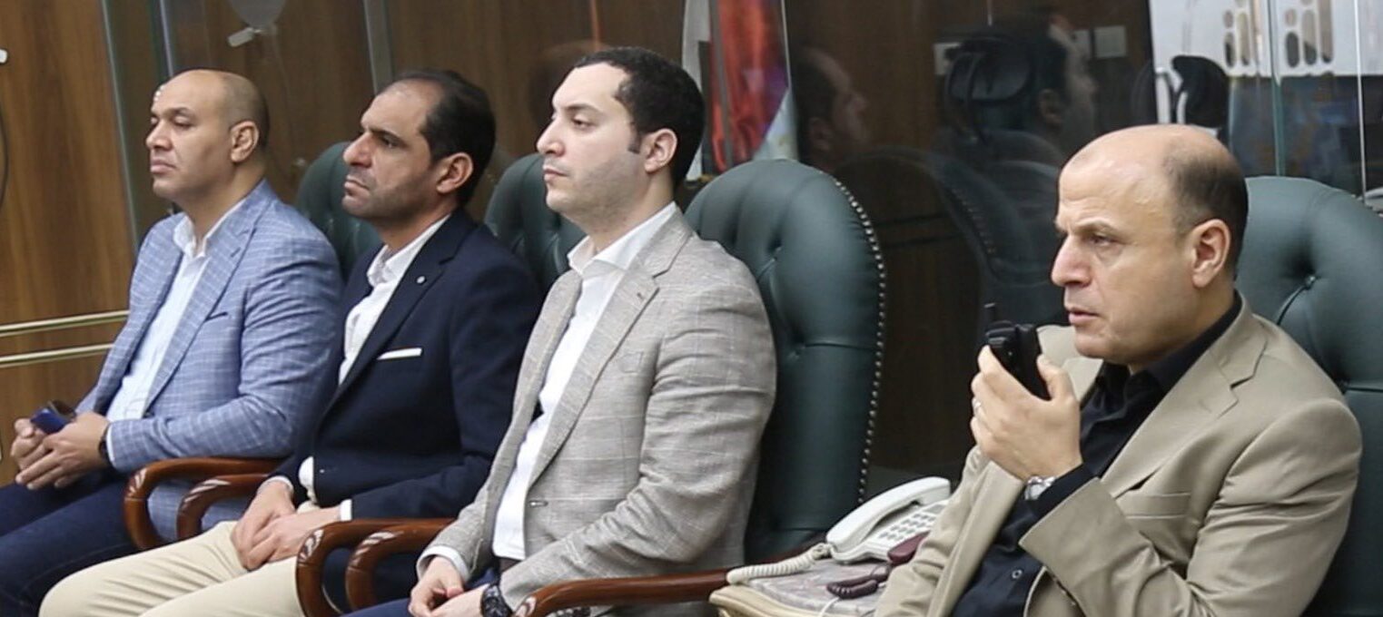 محافظ كفرالشيخ يتابع تطبيق التعريفة الجديدة بجميع المواقف على مستوى المحافظة من مركز سيطرة الشبكة الوطنية للطوارئ والسلامة العامة  