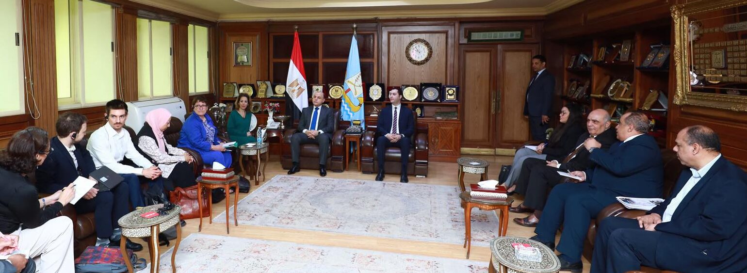 محافظ كفرالشيخ يستقبل بعثة من خبراء «التعاون والتنمية الاقتصادية» وممثلي وزارة التخطيط والتنمية الاقتصادية والتعاون الدولي  