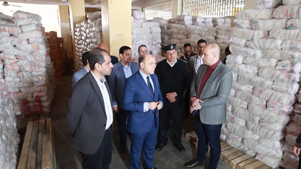 محافظ كفرالشيخ يتابع توافر السلع الغذائية بأسعار مخفضة في «دلتا ماركت» .. مشددًا على تكثيف الحملات الرقابية على الأسواق  