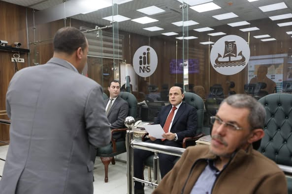 محافظ كفرالشيخ يتابع من مركز سيطرة الشبكة الوطنية موقف المتغيرات المكانية وإزالة التعديات على الأراضي الزراعية وأملاك الدولة.. تنفيذ الإزالات الفورية من المهد  