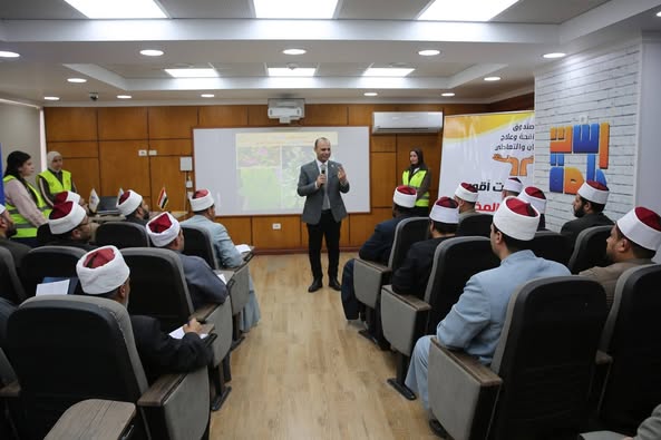 محافظ كفرالشيخ يتابع فعاليات البرنامج التدريبي «إعداد القيادات الدعوية لمكافحة المخدرات»  