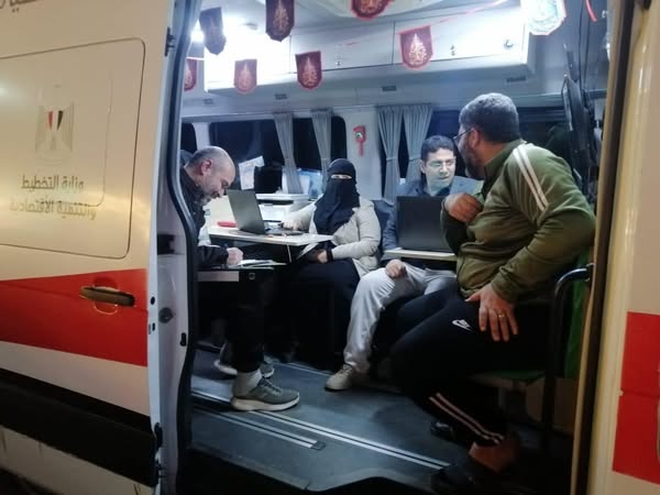 محافظ كفرالشيخ: المركز التكنولوجي المتنقل يقدم خدمات تراخيص المحال التجارية مساءً بشوارع المحافظة لتخفيف العبء عن المواطنين خلال شهر رمضان المبارك  