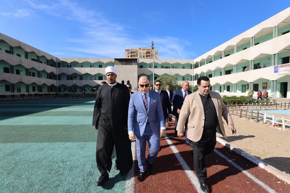 محافظ كفرالشيخ يتابع سير امتحانات الشهادة الإعدادية الأزهرية .. "مؤكداً على دعم العملية التعليمية لبناء جيل المستقبل"  