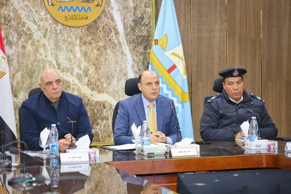 محافظ كفرالشيخ يترأس اجتماع لجنة التقسيم الإداري لضبط وتنظيم منظومة العمران بالمحافظة .. تماشيًا مع المبادرة الرئاسية "حياة كريمة" لتحسين الخدمات وتيسير الإجراءات على المواطنين  