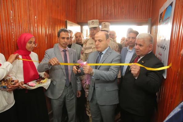 خلال زيارته للمدرسة.. محافظ كفرالشيخ يفتتح معرض التربية النفسية الخيري بالمدرسة الثانوية الزراعية  