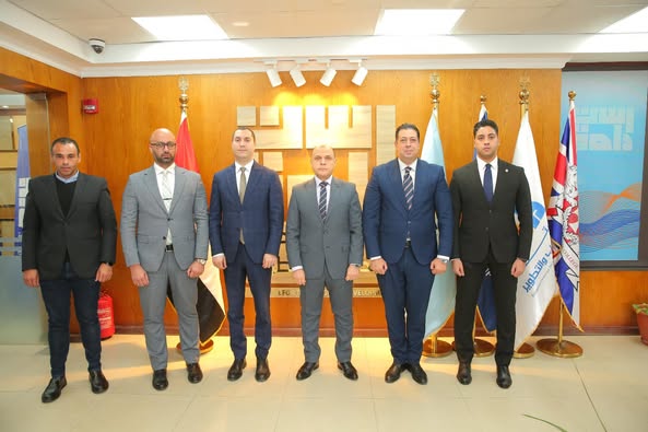 محافظ كفرالشيخ يسلم 58 شهادة للمستفيدين من دورة "التميز المؤسسي وسلوكيات العمل" بمركز استدامة للتدريب والتطوير  