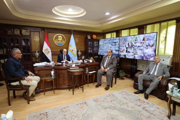 محافظ كفرالشيخ يناقش عدد من الملفات ومشاكل الدوائر مع أعضاء مجلسي النواب والشيوخ .. خطة متكاملة لمتابعة تنفيذ مشروعات المحافظة وتحقيق نقلة نوعية في الخدمات لأهالينا  