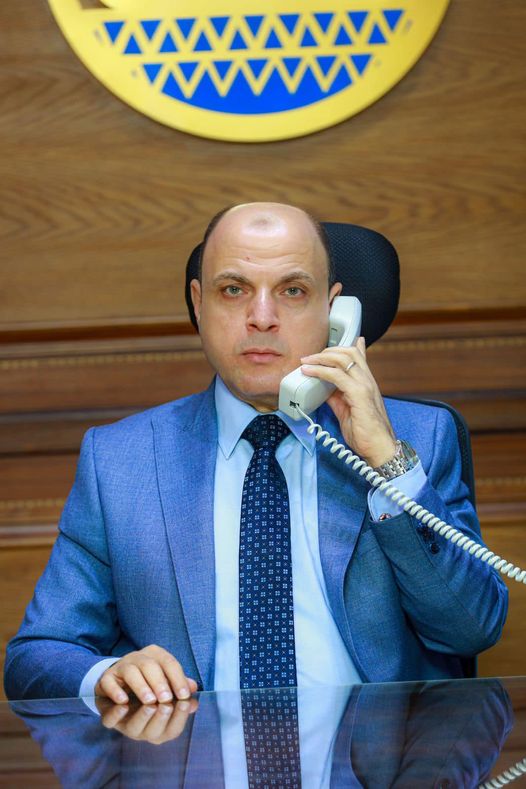 ببالغ الحزن والأسى؛ محافظ كفر الشيخ ينعي اللاعب محمد شوقي.. مقدمًا خالص العزاء والمواساة لأسرته والنادي الرياضي والرياضيين  