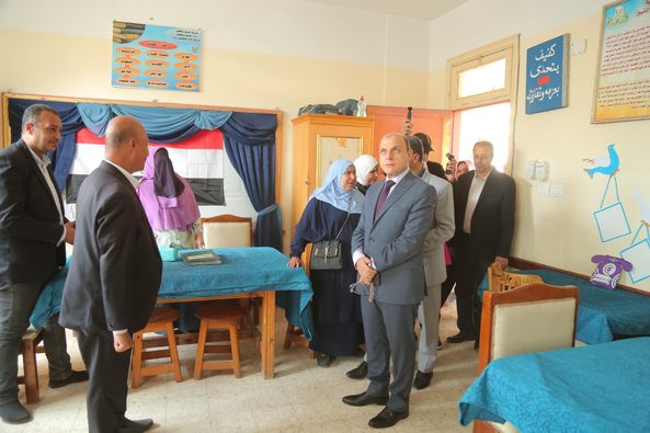 محافظ كفرالشيخ يتفقد ‏مدرسة النور للمكفوفين للاطمئنان على الخدمات التعليمية والرعاية المقدمة للطلاب  