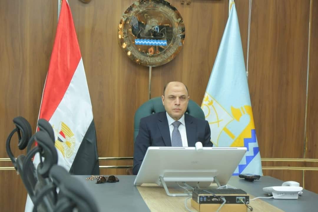 محافظ كفرالشيخ يتابع أعمال الرصف بشوارع سيدي سالم .. ضمن مشروعات الخطة الاستثمارية 20242025  