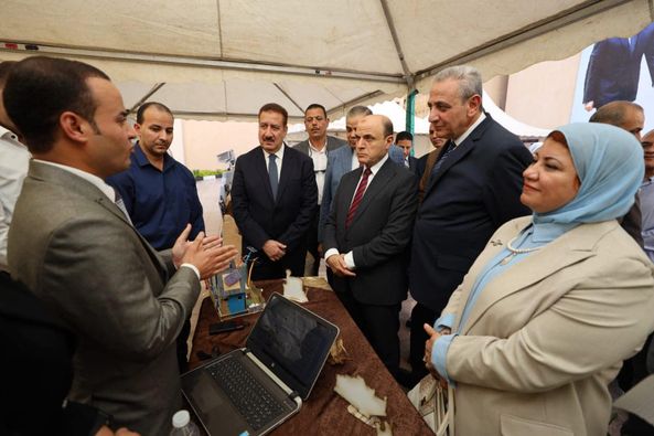 حافظو كفرالشيخ والغربية والمنوفية يتفقدون معرض المشروعات الفائزة من المحافظات الثلاث في الدورة الثالثة من المبادرة الوطنية للمشروعات الخضراء الذكية  