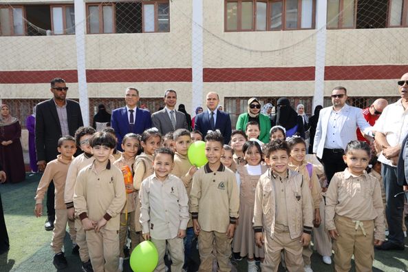 بالصور.. محافظ كفرالشيخ يتفقد عددًا من مدارس المحافظة لمتابعة سير وانتظام العملية التعليمية .. مقدمًا التهنئة للطلاب والمعلمين وأولياء الأمور بالعام الدراسي الجديد 20242025  