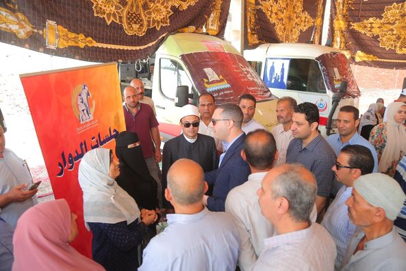 محافظ كفرالشيخ: انطلاق فعاليات اليوم الثاني للمبادرة الرئاسية "بداية جديدة لبناء الإنسان" لتقديم الخدمات الحكومية المتكاملة وتوفير السلع واحتياجات المواطنين بقرية الخادمية  