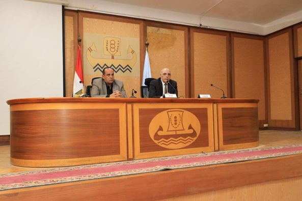 محافظ كفرالشيخ: تبسيط إجراءات التصالح علي مخلفات البناء ومتابعة مستجدات تقنين أراضي أملاك الدولة بقرى ومدن المحافظة  