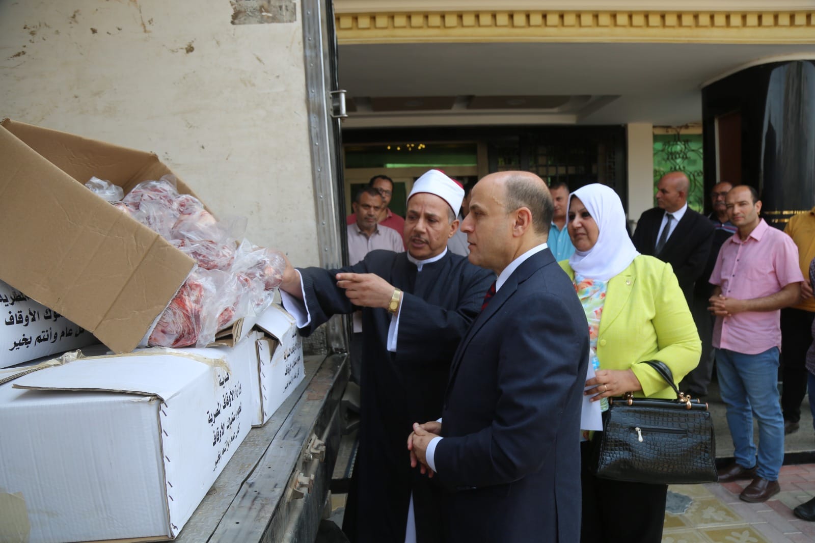 محافظ كفرالشيخ: توزيع 2 طن لحوم صكوك الأضاحي للأسر الأولى بالرعاية بمراكز المحافظة  