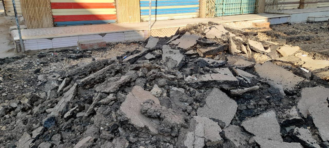 محافظ كفرالشيخ يتابع أعمال رصف شارع الوحدة المحلية بسيدي غازي .. مؤكدًا استمرار أعمال رفع كفاءة وتطوير مختلف الطرق بمراكز ومدن المحافظة  