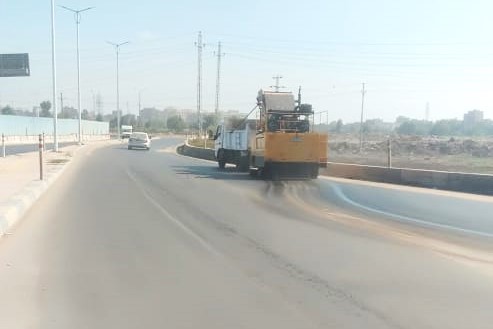 محافظ كفر الشيخ: متابعة مستمرة لحركة النقل وحملات نظافة مكثفة بمدن ومراكز المحافظة، ويوجه بتحسين مستوى الخدمات والمرافق المقدمة للمواطنين  