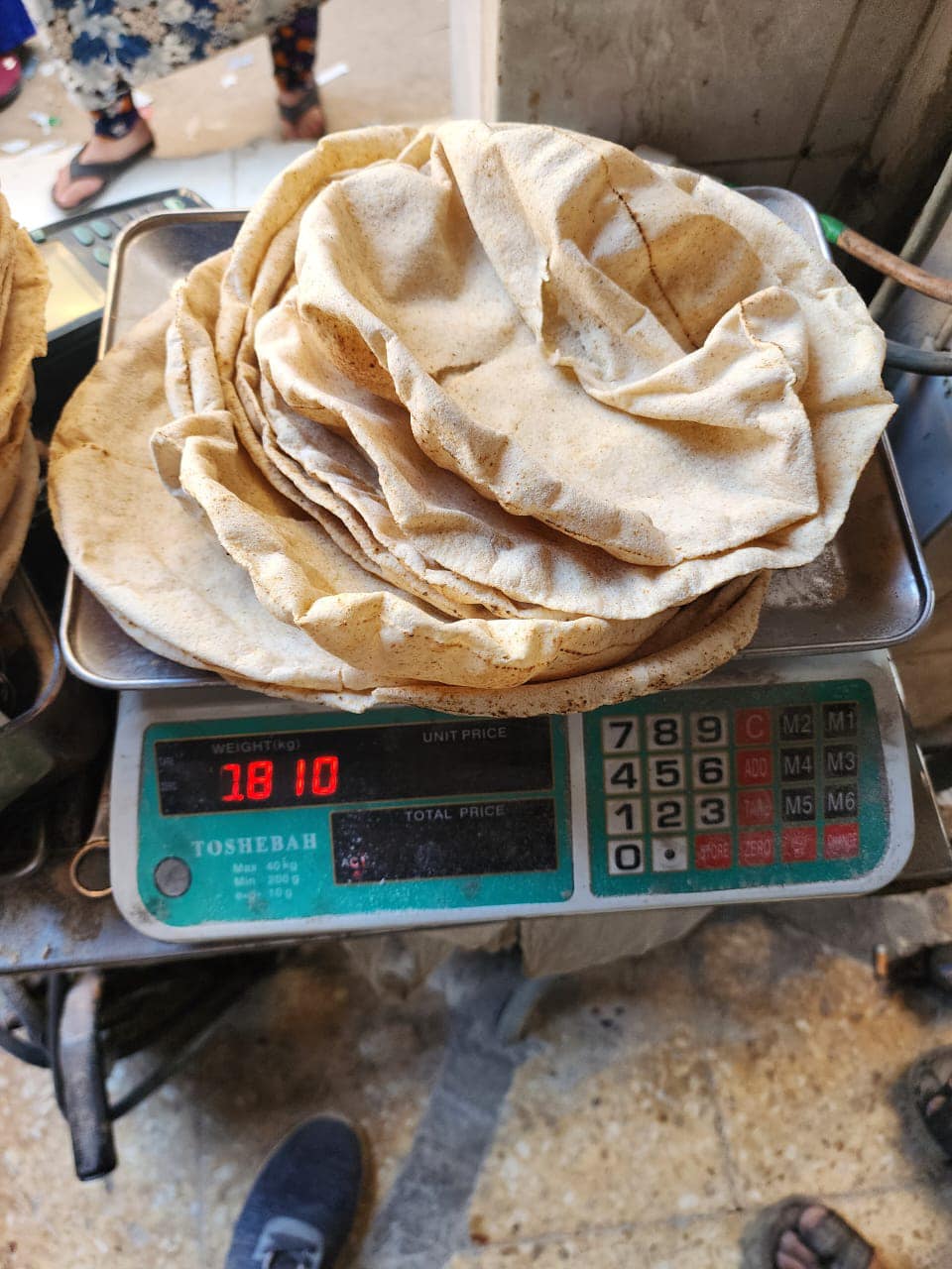 محافظ كفرالشيخ: تحرير 6 محاضر لمخالفات تموينية بدسوق  