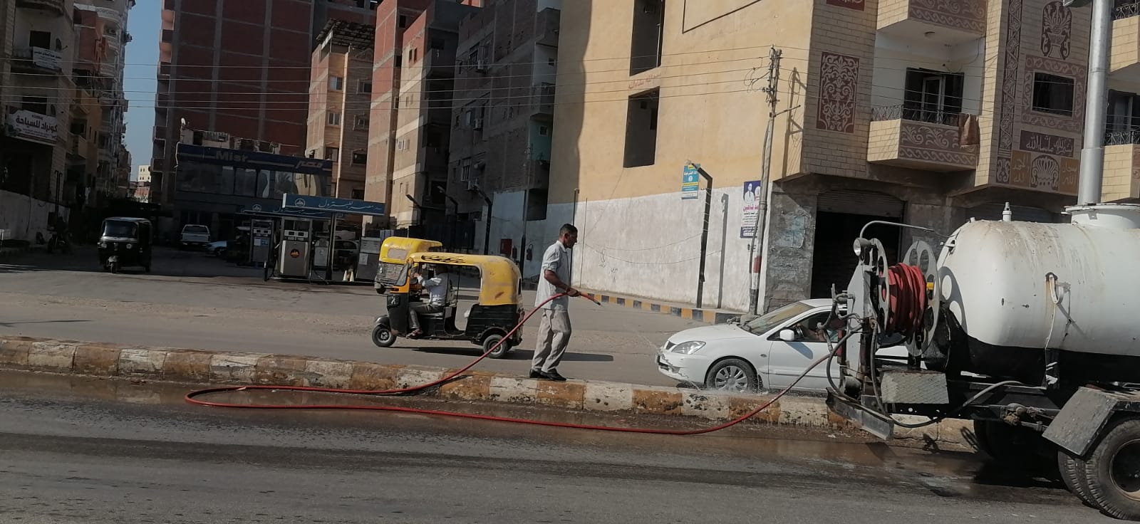 محافظ كفرالشيخ: متابعة جهود حملات النظافة بمدن ومراكز المحافظة  