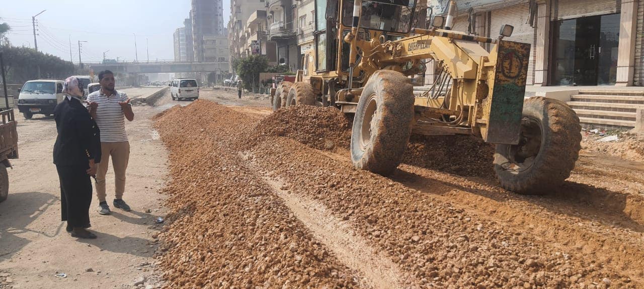 محافظ كفرالشيخ يتابع أعمال تشغيل طبقة السن امتداد شارع الجيش بدسوق .. بتكلفة 4 مليون جنيه  