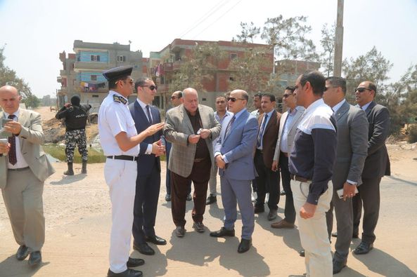 محافظ كفرالشيخ يتفقد قطاع ربط طريق دسوق المزدوج الجديد بالطريق الفردى القديم .. مكلفًا بسرعة تنفيذ الأعمال لصالح المواطنين  