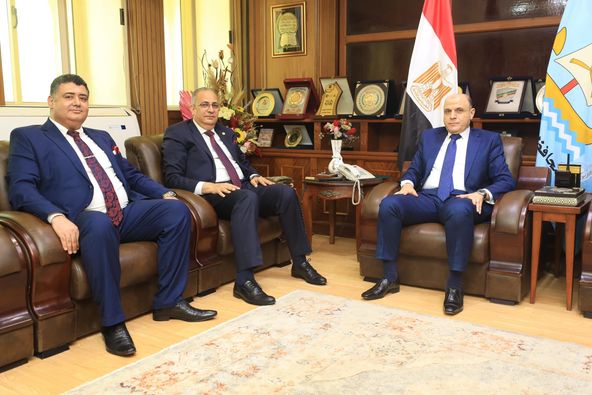 محافظ كفرالشيخ يستقبل رئيس محكمة كفرالشيخ الإبتدائية لتقديم التهنئة بمناسبة توليه مهام عمله  