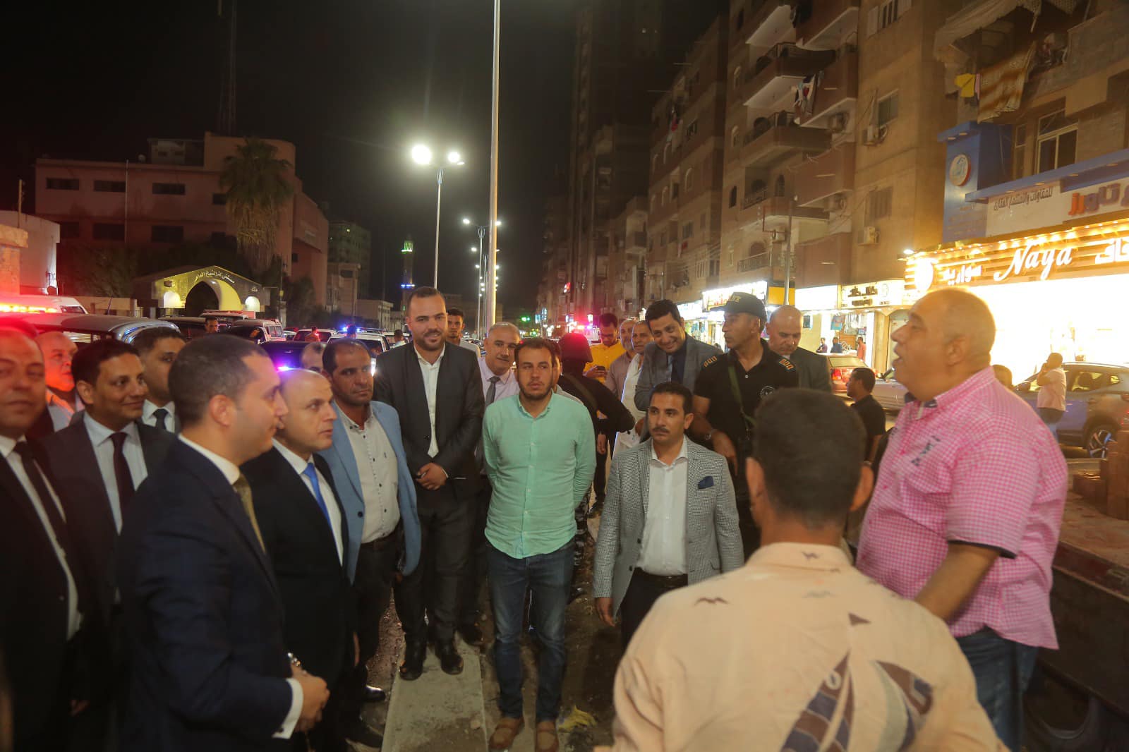 محافظ كفرالشيخ في جولته الليلية.. يتفقد عددًا من شوارع عاصمة المحافظة ويؤكد على تحسين الخدمات والمرافق المقدمة المواطنين  