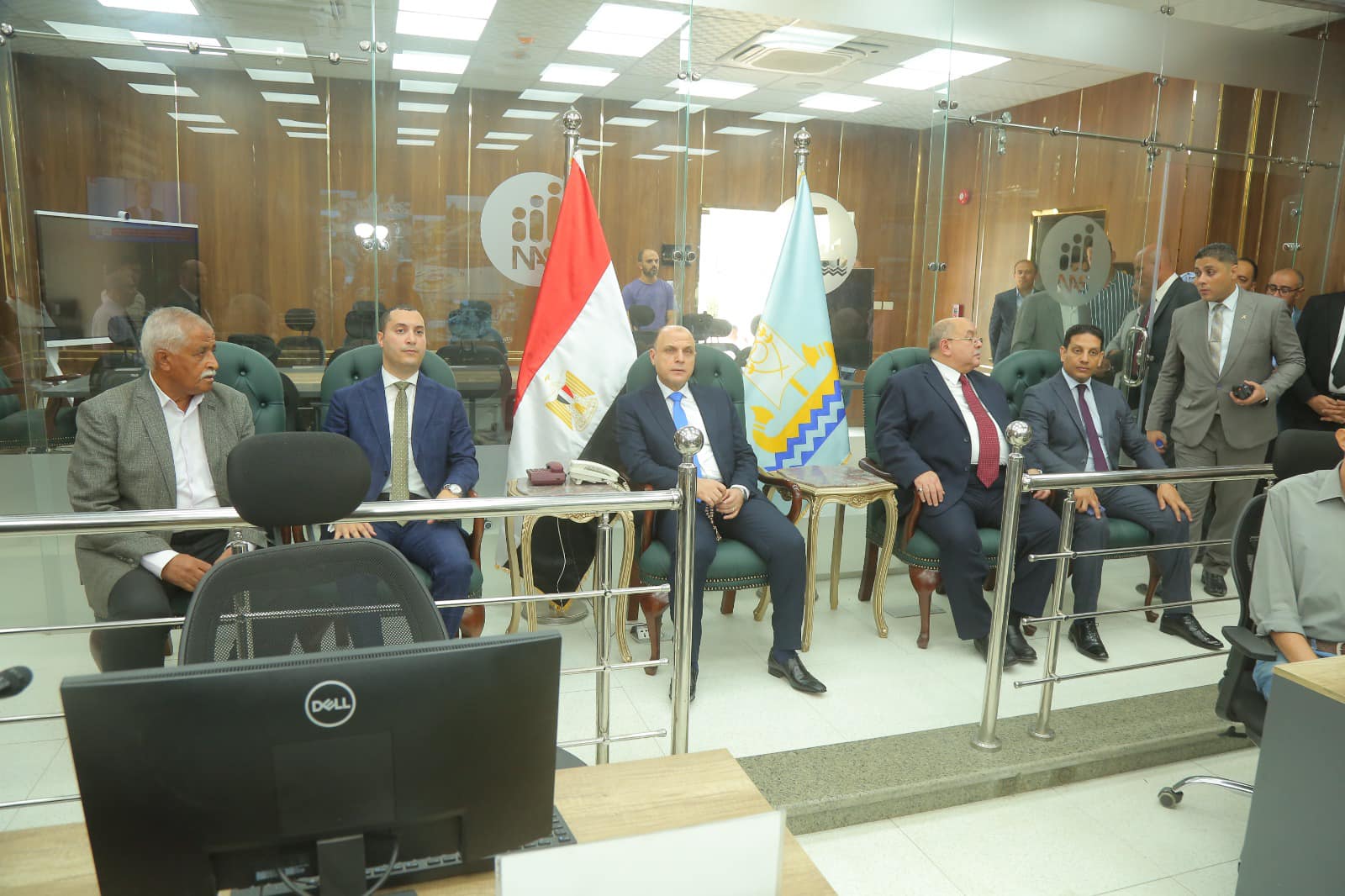 ‏محافظة كفر الشيخ يتابع المرافق والخدمات من مركز سيطرة الشبكة الوطنية للطوارئ والسلامة العامة  