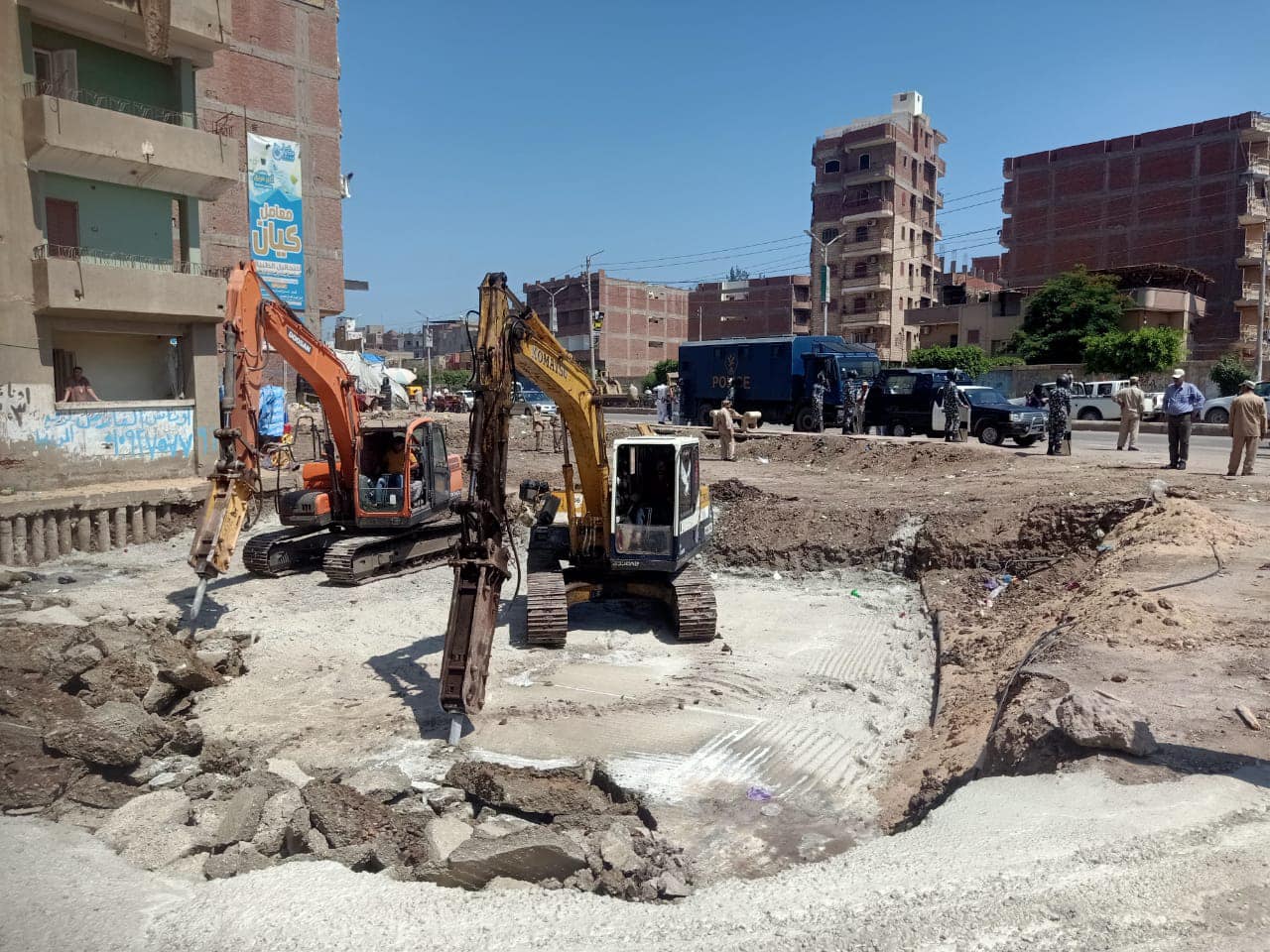 محافظ كفرالشيخ يتابع جهود إزالة التعديات على الأراضى الزراعية ومخالفات البناء .. تنفيذ إزالة على مساحة 200م2 بقلين  