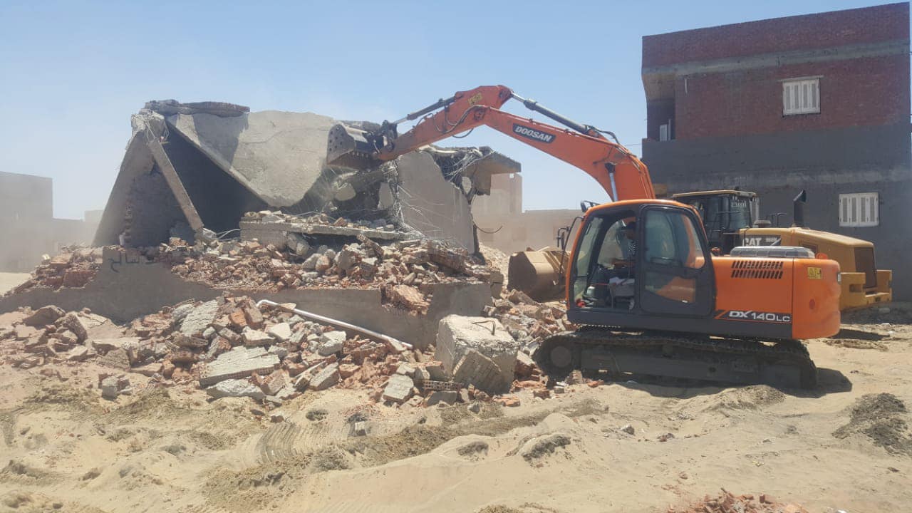 محافظ كفرالشيخ يتابع جهود إزالة التعديات على «أملاك الدولة» ببرج البرلس  